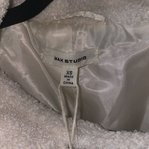 NWT Max Studio Cream/ivory Fuzzy Moto Jacket Sz XS - Picture 2 of 11